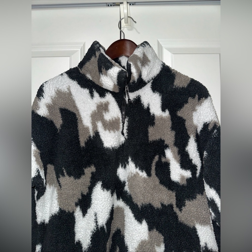 Eddie Bauer Lightweight Animal Print Longsleeve Fleece XL - Picture 2 of 5
